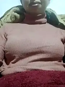 Stripchat Sex Cam of TRIEUTRIEU20