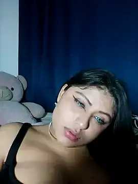 Stripchat Free Porn Cam of azulzulix