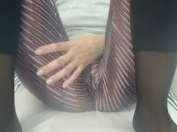 Stripchat Adult Webcam of Web_Lady