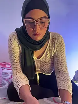 Stripchat Sex Cam of Amira-Awhada