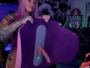 Stripchat Sex Cam of CharletteWebb