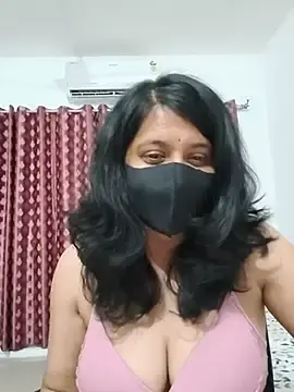 Stripchat Free Porn Cam of Cute-Maanvi