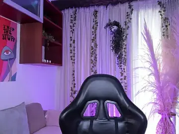 Stripchat Nude Webcam of HannaRhodes