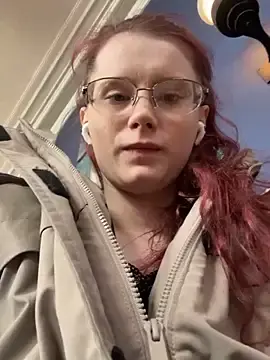 Stripchat Best live sex cam show of raen001