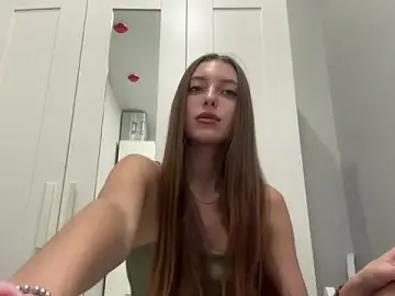 Stripchat Live Sex of selena_favn