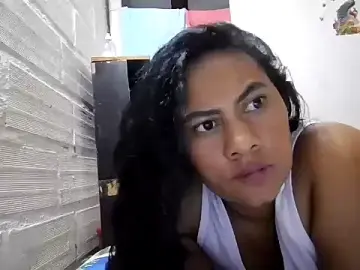 Stripchat Adult Webcams of Daila--Antonella