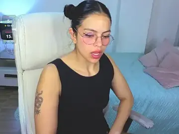 Stripchat Free Live Porn of Eliie_Ruizz