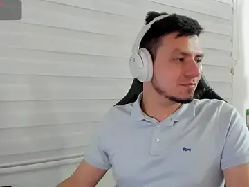 Stripchat Adult Webcam of Rick_Adams