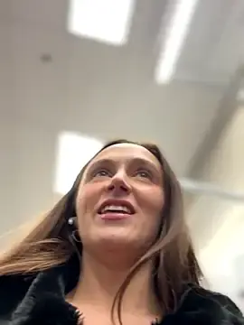 Stripchat Watch Live Sex Cams of lunagirl13