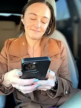 Stripchat Adult Webcam of lunagirl13