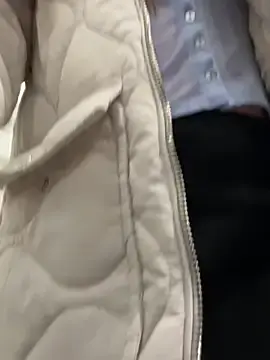 Stripchat Live Sex Cam of lunagirl13