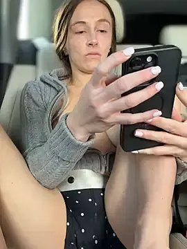 Stripchat Free Live Porn of lunagirl13