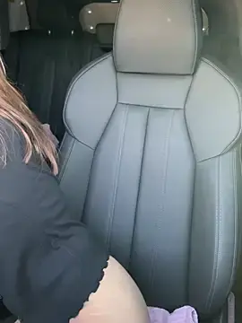 Stripchat Nude Webcam of lunagirl13