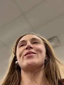 Stripchat Best live sex cam show of lunagirl13