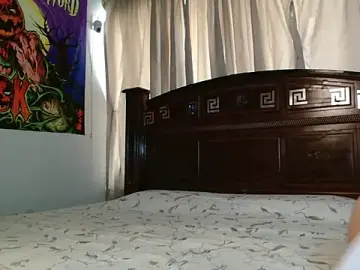 Stripchat Nude Webcam of MINI_Petite