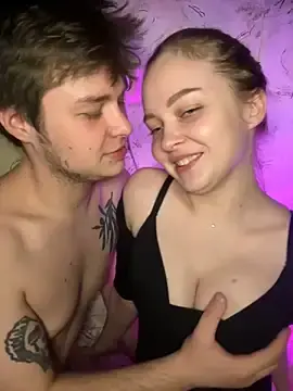 Stripchat Sex Cam of _Loveee_57