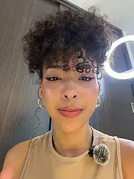 Stripchat Sex Chat of OSHUN_