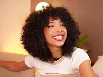 Stripchat Free Live Porn of OSHUN_