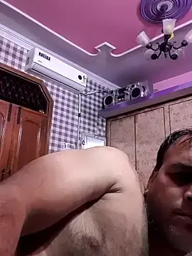 Stripchat Adult Webcam of indiandesivillegeboy
