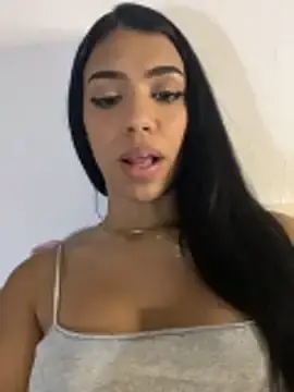 Stripchat Sex Chat of -Naomyy-