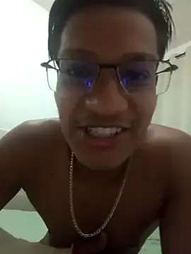 Stripchat Sex Cam of Kel_BR7