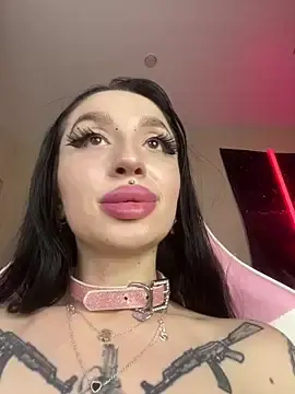 Stripchat Free Porn Cam of Molly__Moon