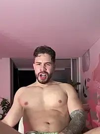 Stripchat Free Live Porn of Valenthino_Salvatore