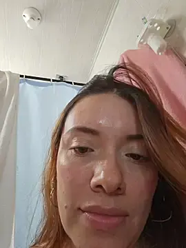 Stripchat Nude Webcam of valery_mora