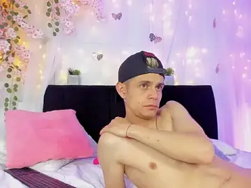 Stripchat Nude Webcam of Bonny_and_carrot