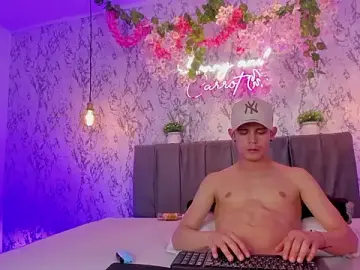 Stripchat Adult Webcams of Bonny_and_carrot