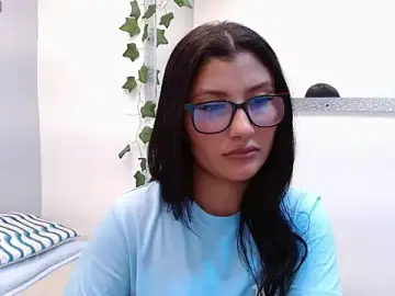 Stripchat Live Sex Cam of louis_k