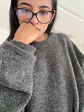 Stripchat Sex Cam of Arilw