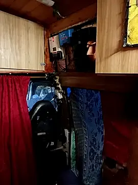 Stripchat Watch Live Sex Cams of Simone_Miller