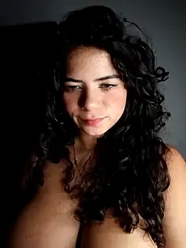 Stripchat Adult Webcam of Simone_Miller