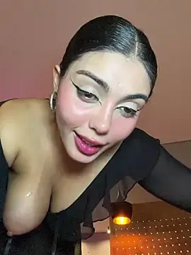 Stripchat Best Webcam of zui_lu