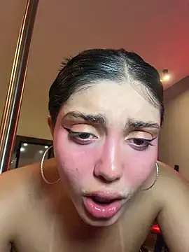 Stripchat Live Sex Cam of zui_lu