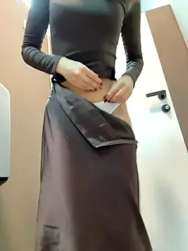 Stripchat Free Porn Cam of -MiaSweet-