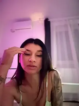 Stripchat Watch Live Sex Cams of DramaQueen__