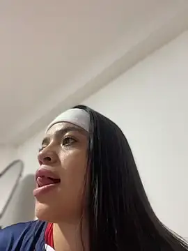 Stripchat Sex Cam of JuanitaMore01