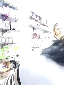 Stripchat Live Sex of keilymadam