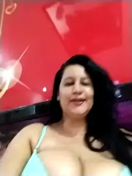 Stripchat Adult Webcams of keilymadam