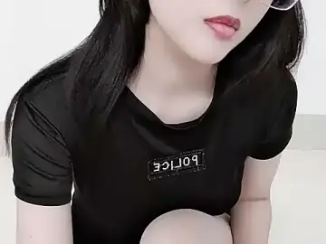 Stripchat Adult Webcams of Hoa_Rosy22