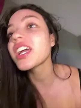 Stripchat Sex Cam of MisFrekcles_