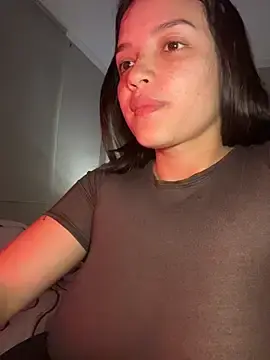 Stripchat Free Porn Cam of MisFrekcles_