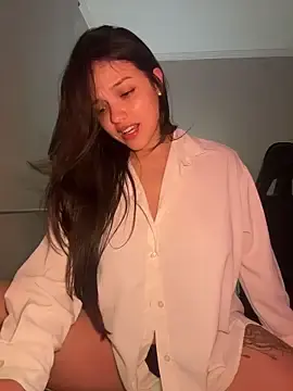 Stripchat Adult Webcams of MisFrekcles_