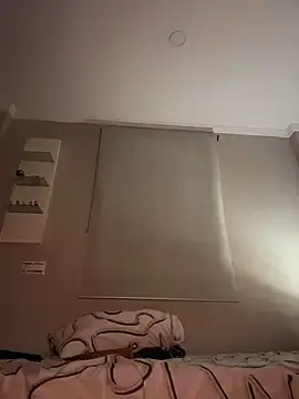 Stripchat Live Sex of MisFrekcles_