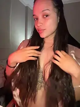 Stripchat Free Live Porn of MisFrekcles_