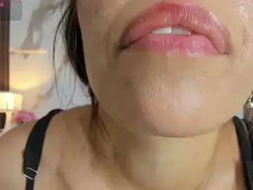 Stripchat Free Live Porn of hannahill69