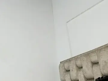 Stripchat Sex Cam of Sophia-Smith2