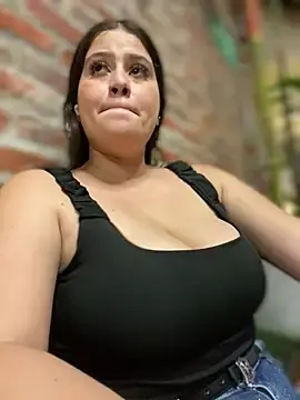 Stripchat Live Sex Cam of Natalia_Cleark09